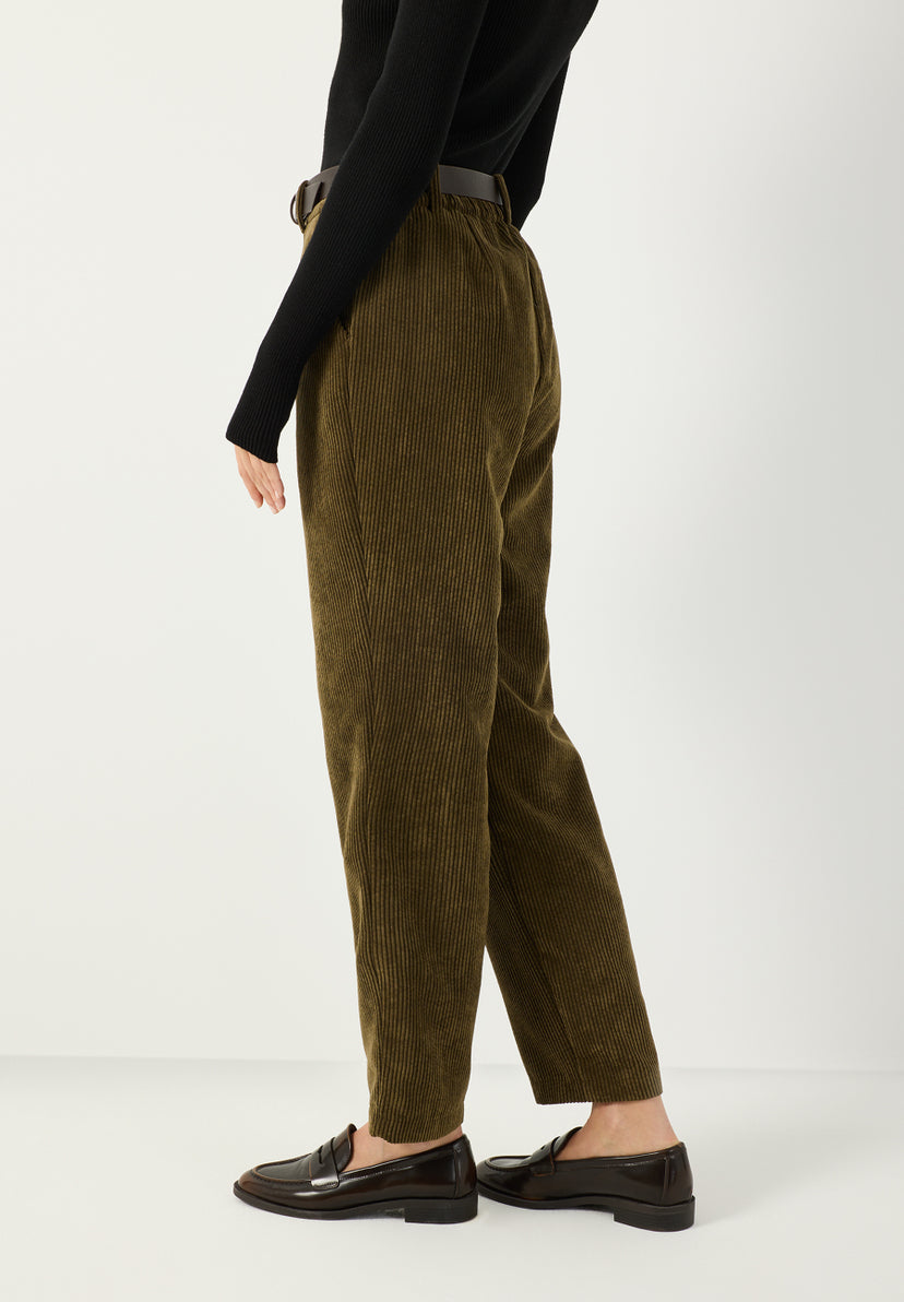 MORE & MORE Cordhose mit Gürtel in Modern Green – Art.-Nr. 61104051