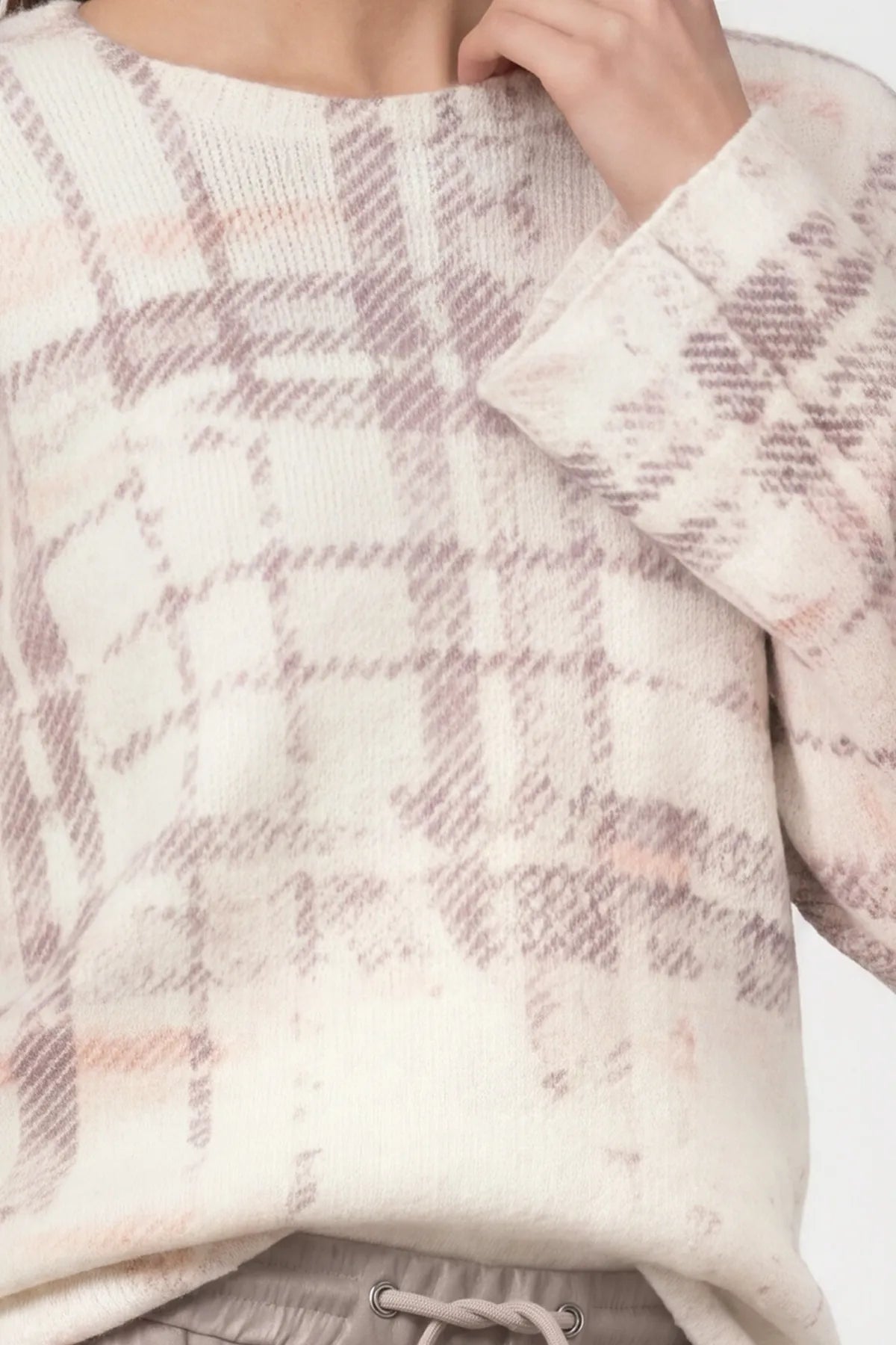 Monari Strickpullover Soft Beauty mit Karomuster – Creme/Rosé