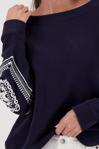 Sweatshirt mit Kordelstickerei _410254