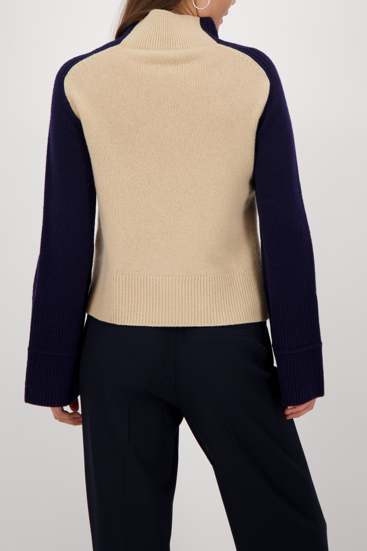 Pullover mit Colorblock-Design_809119