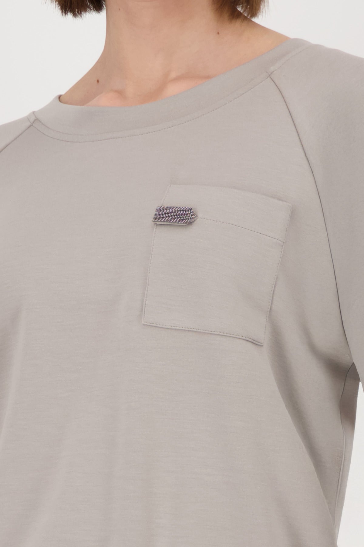 Sweatshirt mit Schmuck_808823