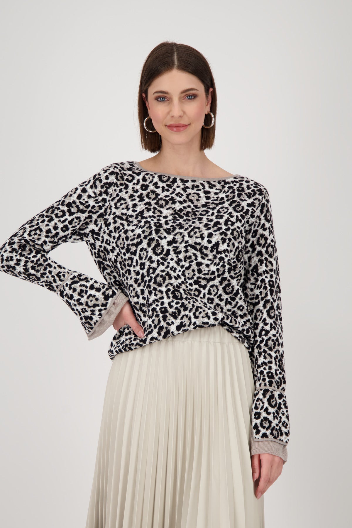 Pullover mit Leopardenmuster_808991