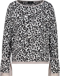 Pullover mit Leopardenmuster_808991