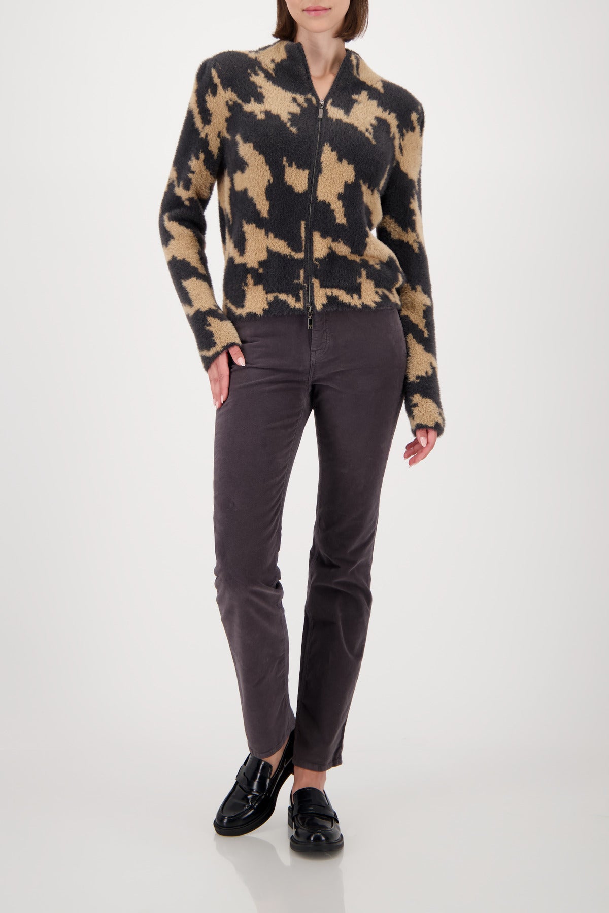 Strickjacke mit Hahnentrittmuster_809540